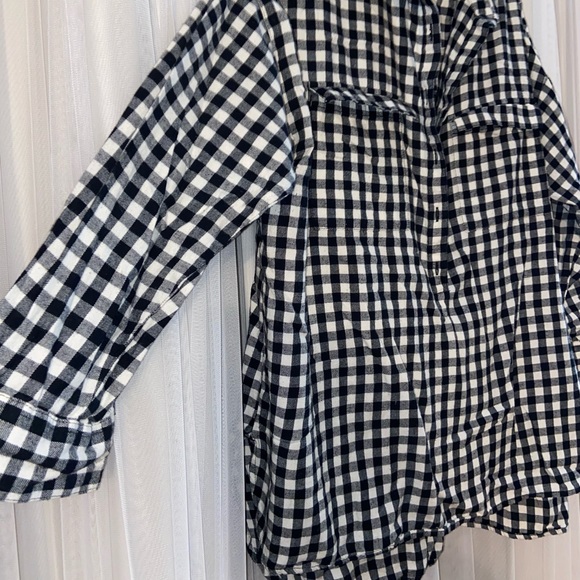OLD NAVY FLANNEL - Picture 2 of 5